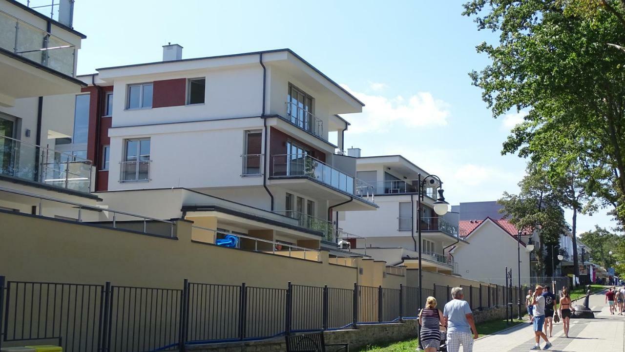 Apartament Delux Ревал Екстериор снимка